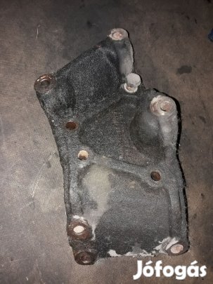 Mercedes TN / T1 77-95 Kormánymű Tartó Bak