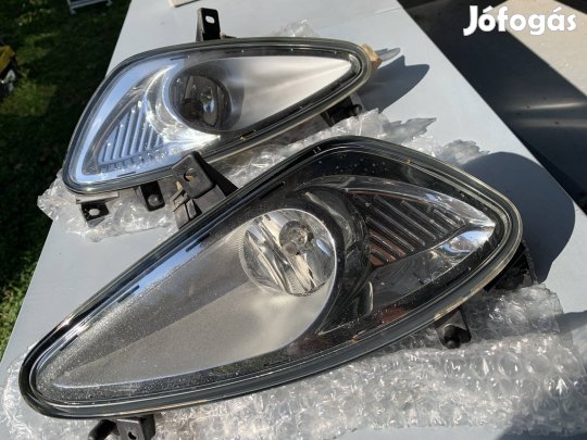 Mercedes V221 S500 ködlámpák..