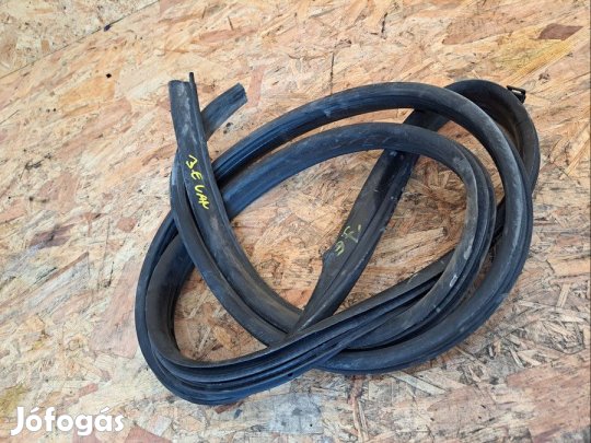 Mercedes Vaneo W414 (2001-2005)  Jobb Első Ajtó Kéder Gumi