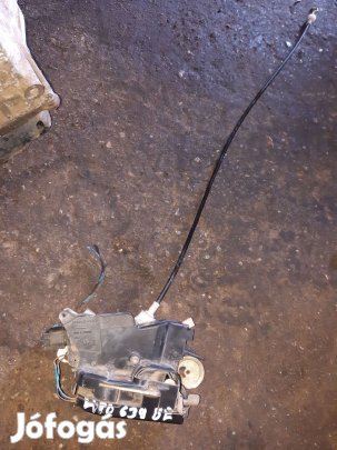 Mercedes Vito 639 Bal Első Ajtó Zárszerkezet + Központizár Motor