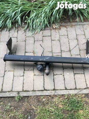 Mercedes Vito 639 vonóhorog