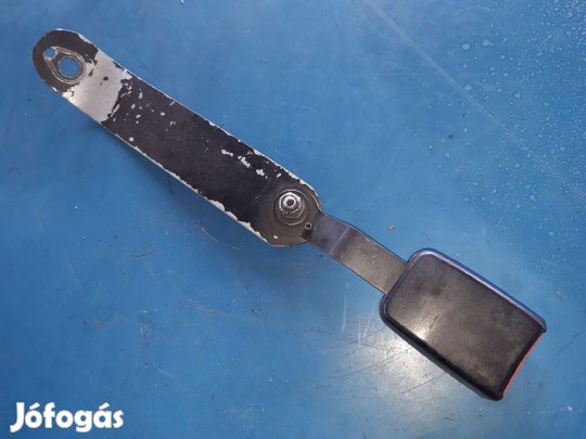 Mercedes Vito Bal Első Biztonsági Öv Csatlakozó