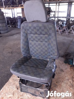Mercedes Vito Bal Első Ülés