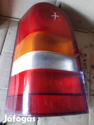 Mercedes Vito Bal Hátsó Lámpabúra