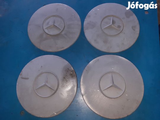 Mercedes Vito Dísztárcsa Garnitúra