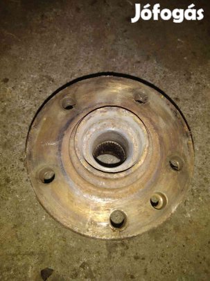 Mercedes Vito Hátsó Kerékagy