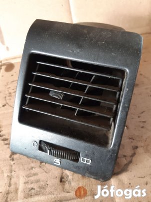 Mercedes Vito Jobb Első Szellőző