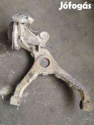 Mercedes Vito Jobb Hátsó Lengőkar + Csonkállvány Kerékaggyal +