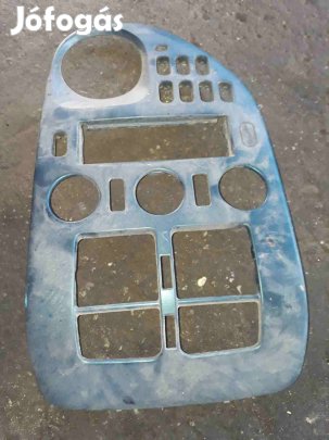 Mercedes Vito Középkonzol Keret