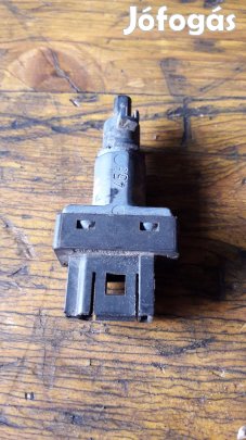 Mercedes Vito Pedál Kapcsoló