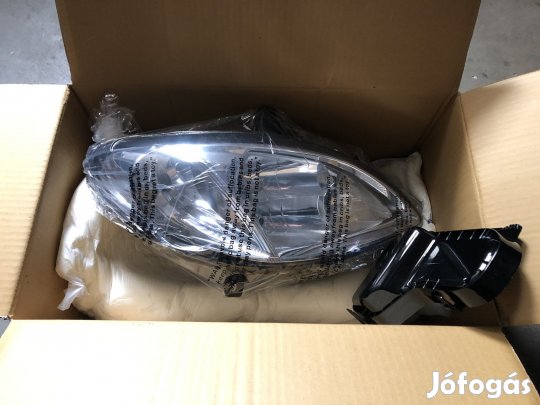Mercedes Vito W639 jobb fényszóró 20-0463-05-2 eladó