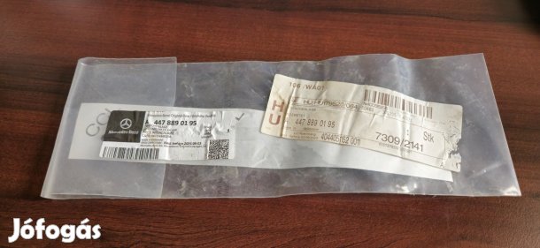 Mercedes Vito / V-osztály (W447) jobb első sárvédő szigetelő -