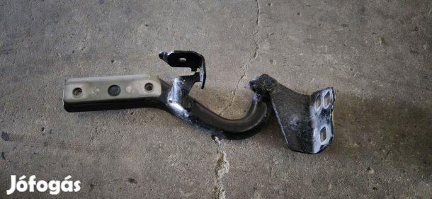 Mercedes Vito / V-osztály (W447) motorháztető zsanér JOBB -