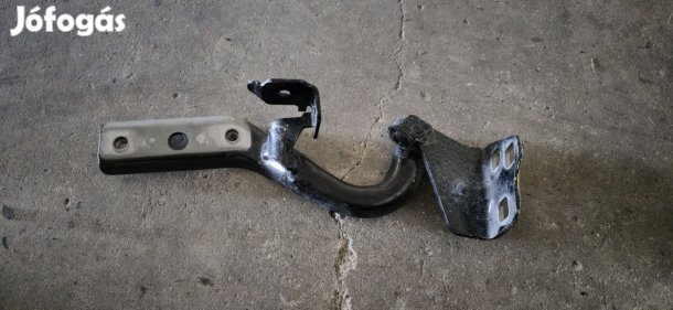 Mercedes Vito / V-osztály (W447) motorháztető zsanér JOBB -