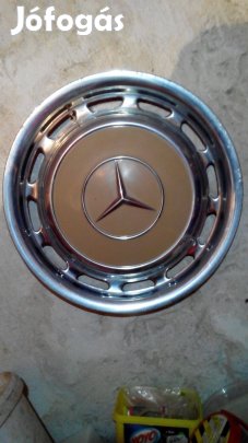 Mercedes W123 Disztárcsa