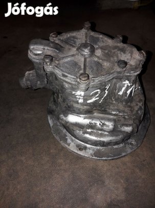 Mercedes W123 Vákumpumpa