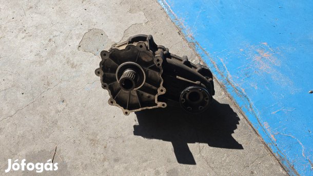 Mercedes W164-251 OSZTÓMŰ  A2512801200 eladó