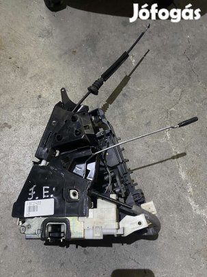 Mercedes W169 jobb első ajtózár A1697201435 eladó