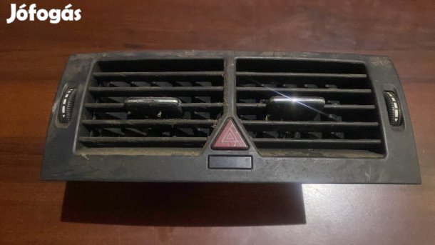 Mercedes W169 középső szellőző A1698300054 eladó