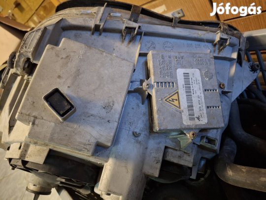 Mercedes W203 jobb első xenon lámpa eladó