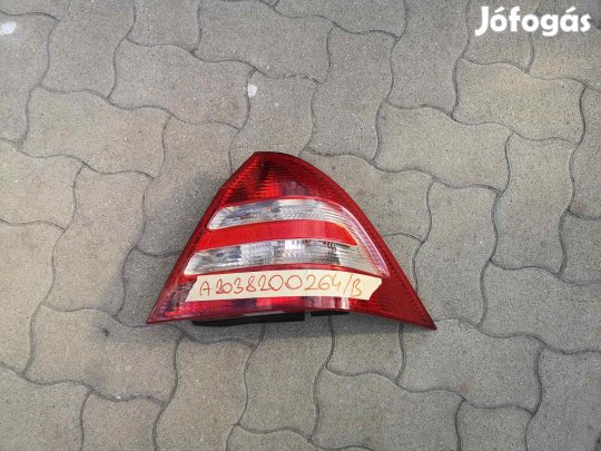 Mercedes W203 jobb hátsó lámpa A2038200264 eladó