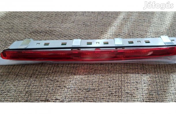 Mercedes W203 sedan pótféklámpa Új