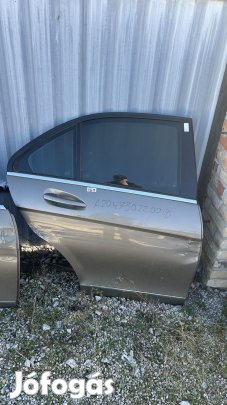 Mercedes W204 jobb hátsó ajtó A2047302200 eladó