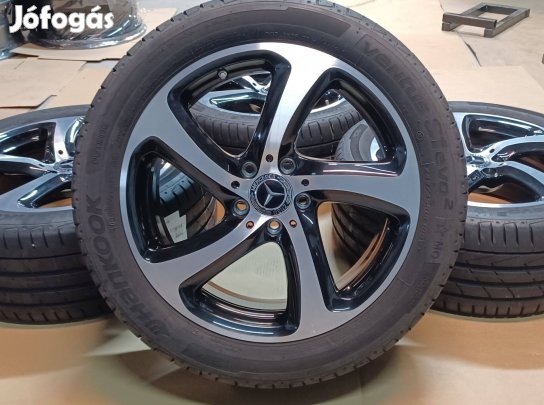 Mercedes W213 E klasse 5x112 8x18 245/45 R18 nyári gumikkal 4db