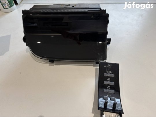 Mercedes W221 gyári Comand kijelző középkonzol vezérlőpanel , hibátlan