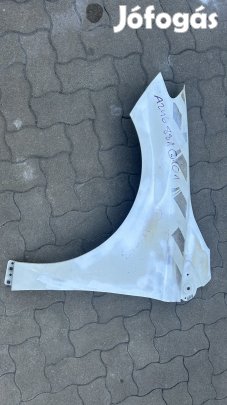 Mercedes W246 bal sárvédő A2468810101 eladó