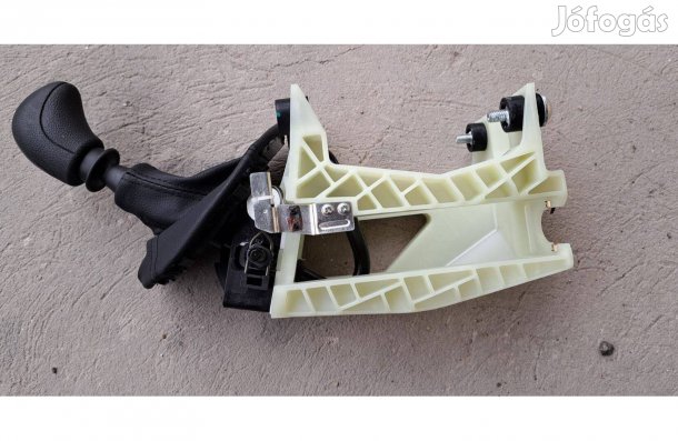 Mercedes W639 Vito Viano manuál kézi váltókulissza váltó kulissza Új