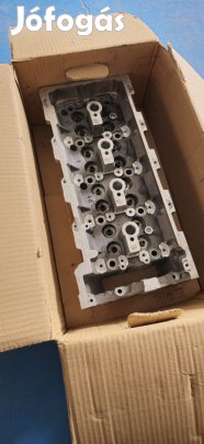 Mercedes W639,w906 OM646 üres hengerfej A6460101420 eladó