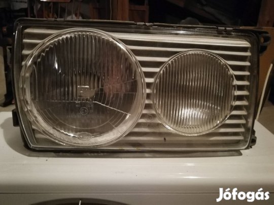 Mercedes W 123 gyári első lámpa 