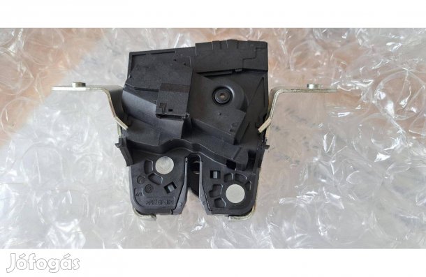 Mercedes X156 GLA W212 S212 kombi X218 W218 CLS csomagtér zár