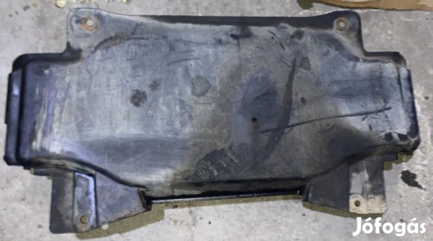 Mercedes alsó motorvédő burkolat / haspáncél  A2105201423 eladó