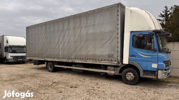 Mercedes atego 1218 rolós ponyvás 