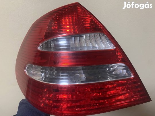 Mercedes benz 2002 elegance bal hátsó lámpabúra