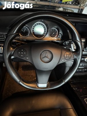 Mercedes benz amg kormány