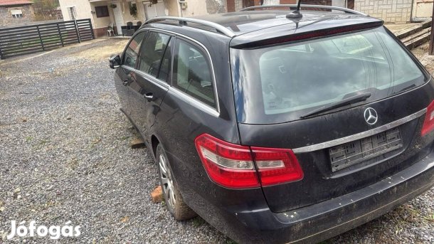 Mercedes e  2012 évj
