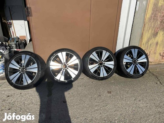 Mercedes felni nyari gumival