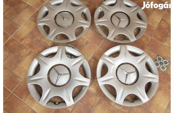 Mercedes gyári dísztárcsa szett 15"