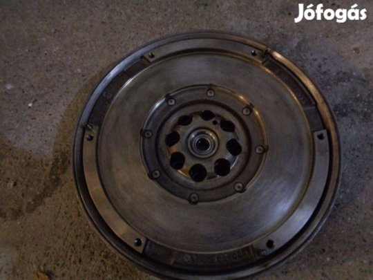 Mercedes kettőstömegű lendkerék a2710301305 w203 cl203 CLK SLK