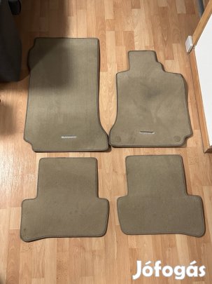 Mercedes szőnyegszett W204/C207