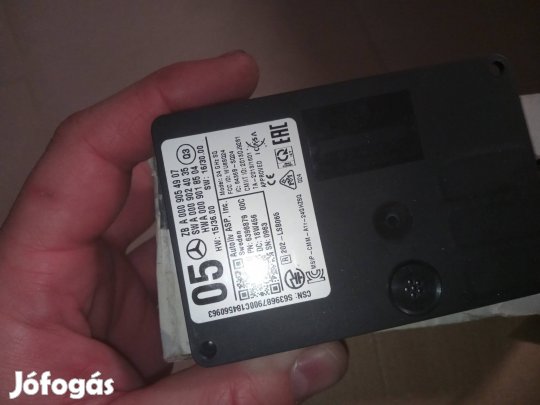 Mercedes vezetés támogató elektronika( lökhárítóban van)