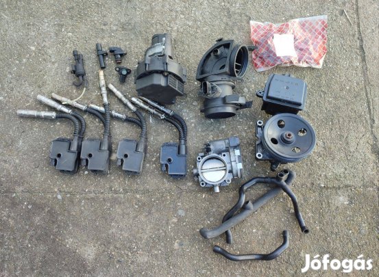 Mercedes w209 240 V6 Clk motortér alkatrészek