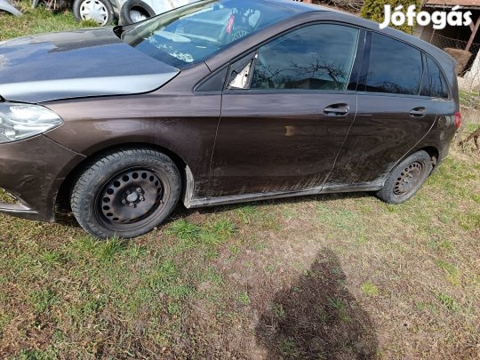 Mercedes w246 diezel