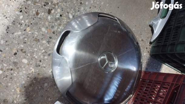 Mercédesz busz dísztárcsa