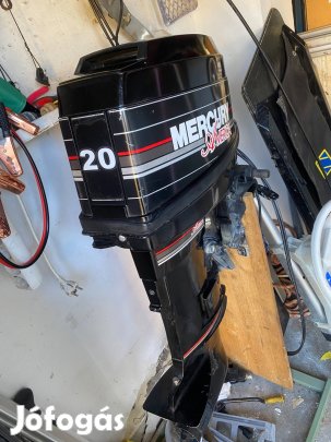 Mercury 20/25 távkarral, kormányállással