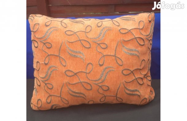 Méretes, modern, kövér díszpárna, 60x45 cm