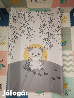 Merev pelenkázó alátét